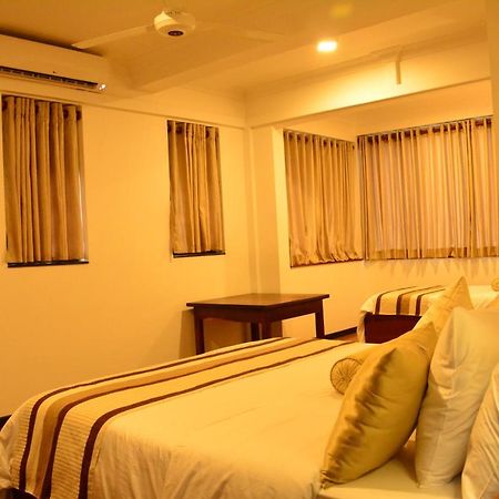 Gloria Grand Hotel Unawatuna Exteriér fotografie