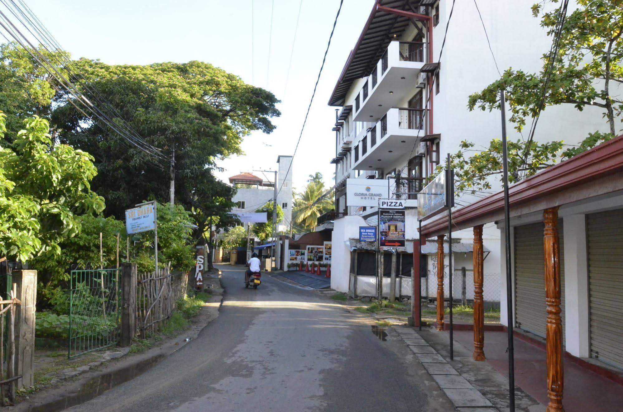 Gloria Grand Hotel Unawatuna Exteriér fotografie