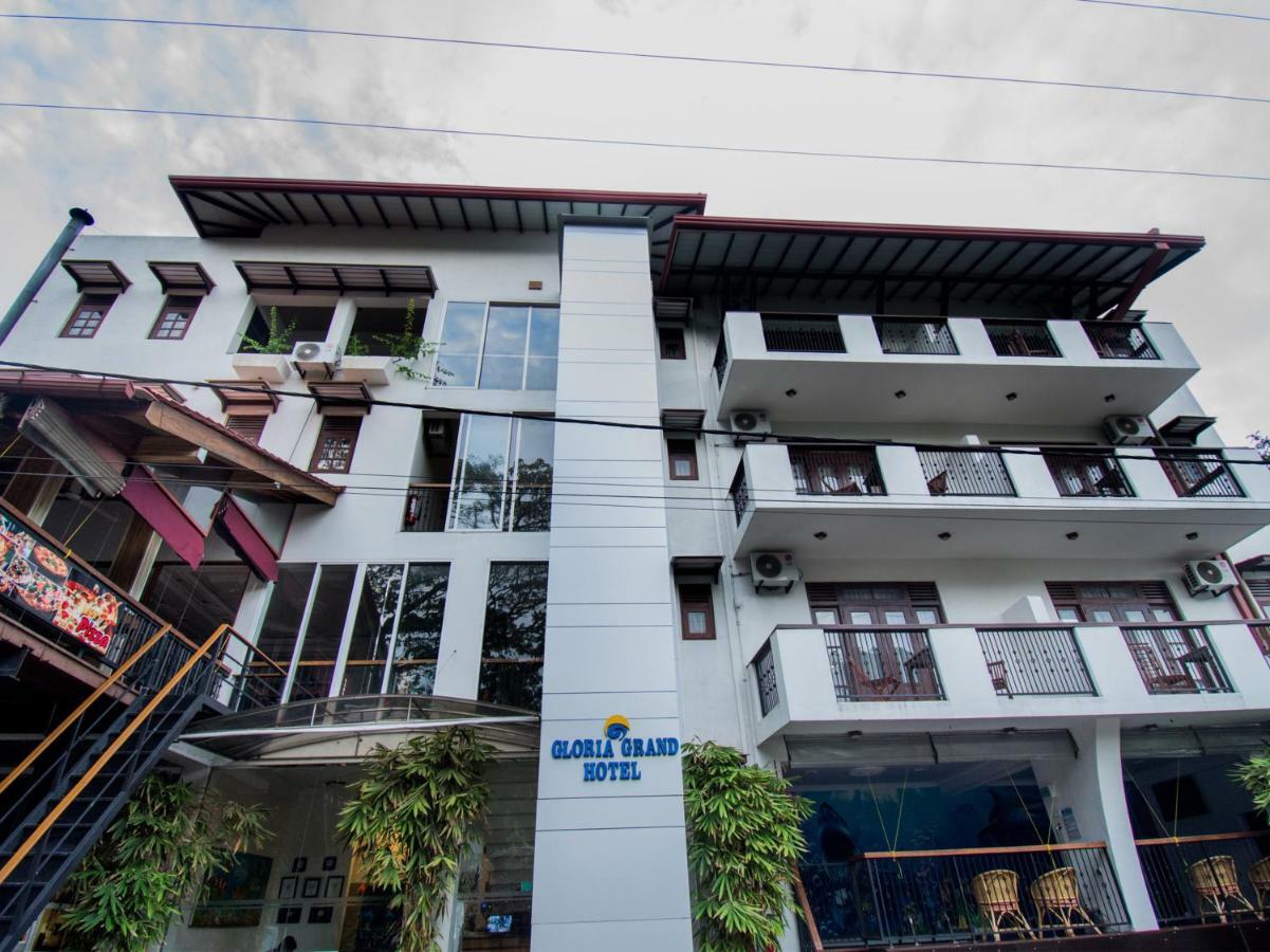 Gloria Grand Hotel Unawatuna Exteriér fotografie